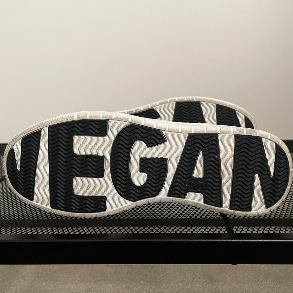 Superdry Vegan Basket Low Top Sneakers - Picture 10 of 12